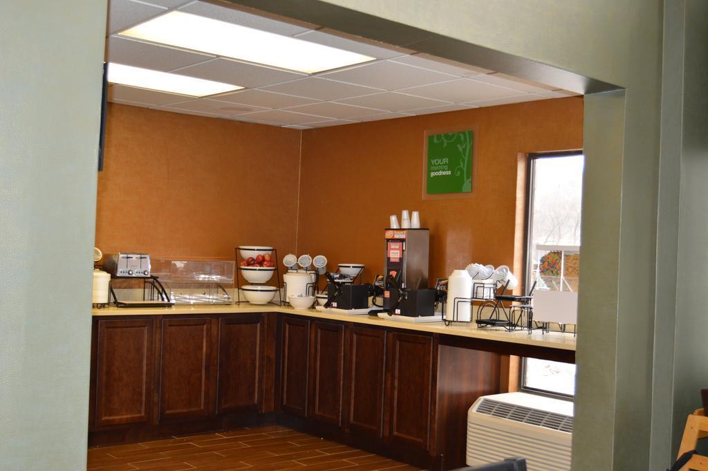 Comfort Inn Pine Grove I-81 Hershey Area Buitenkant foto