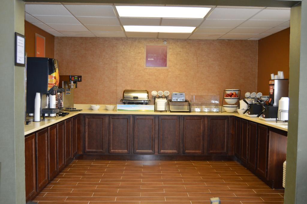Comfort Inn Pine Grove I-81 Hershey Area Buitenkant foto