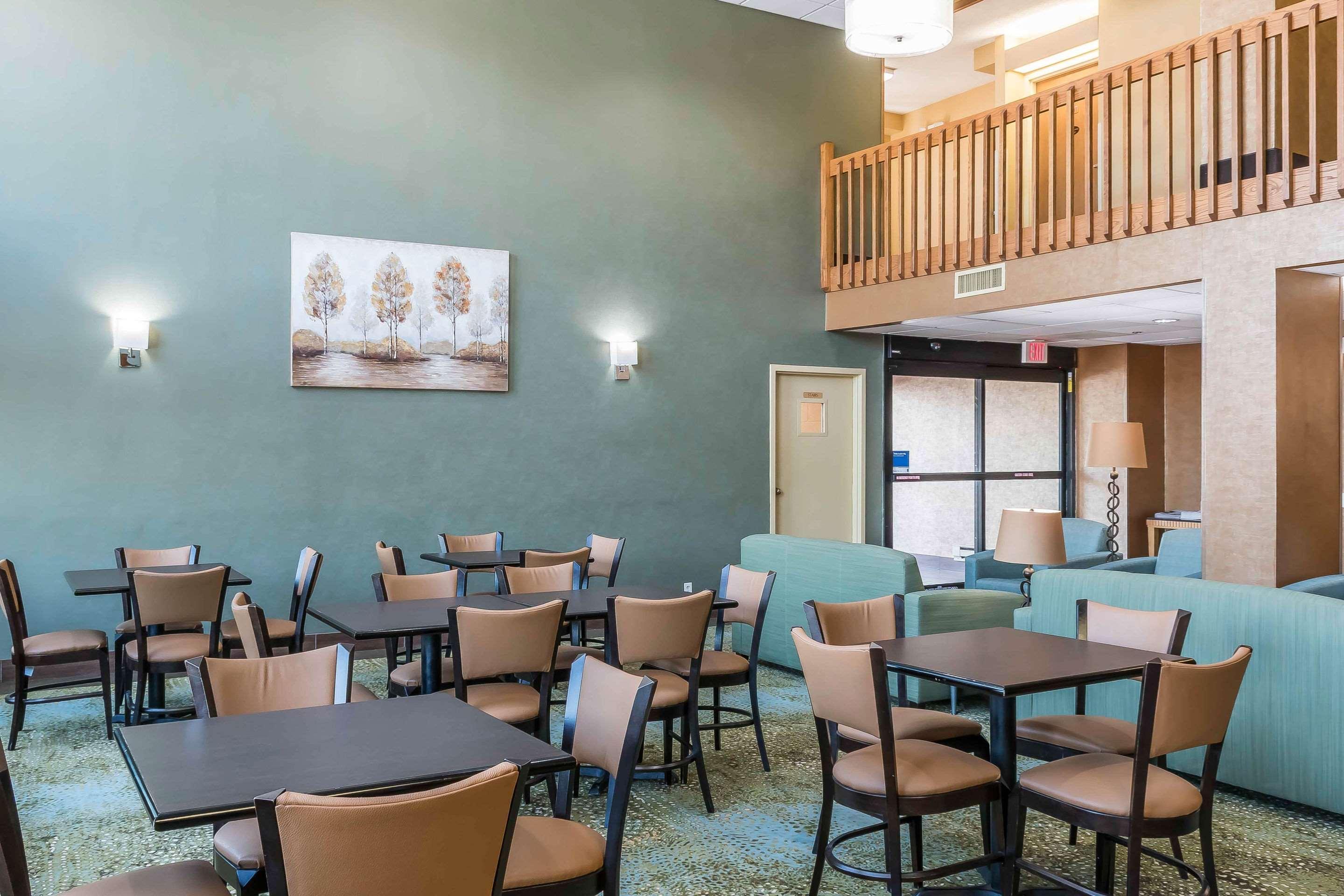 Comfort Inn Pine Grove I-81 Hershey Area Buitenkant foto