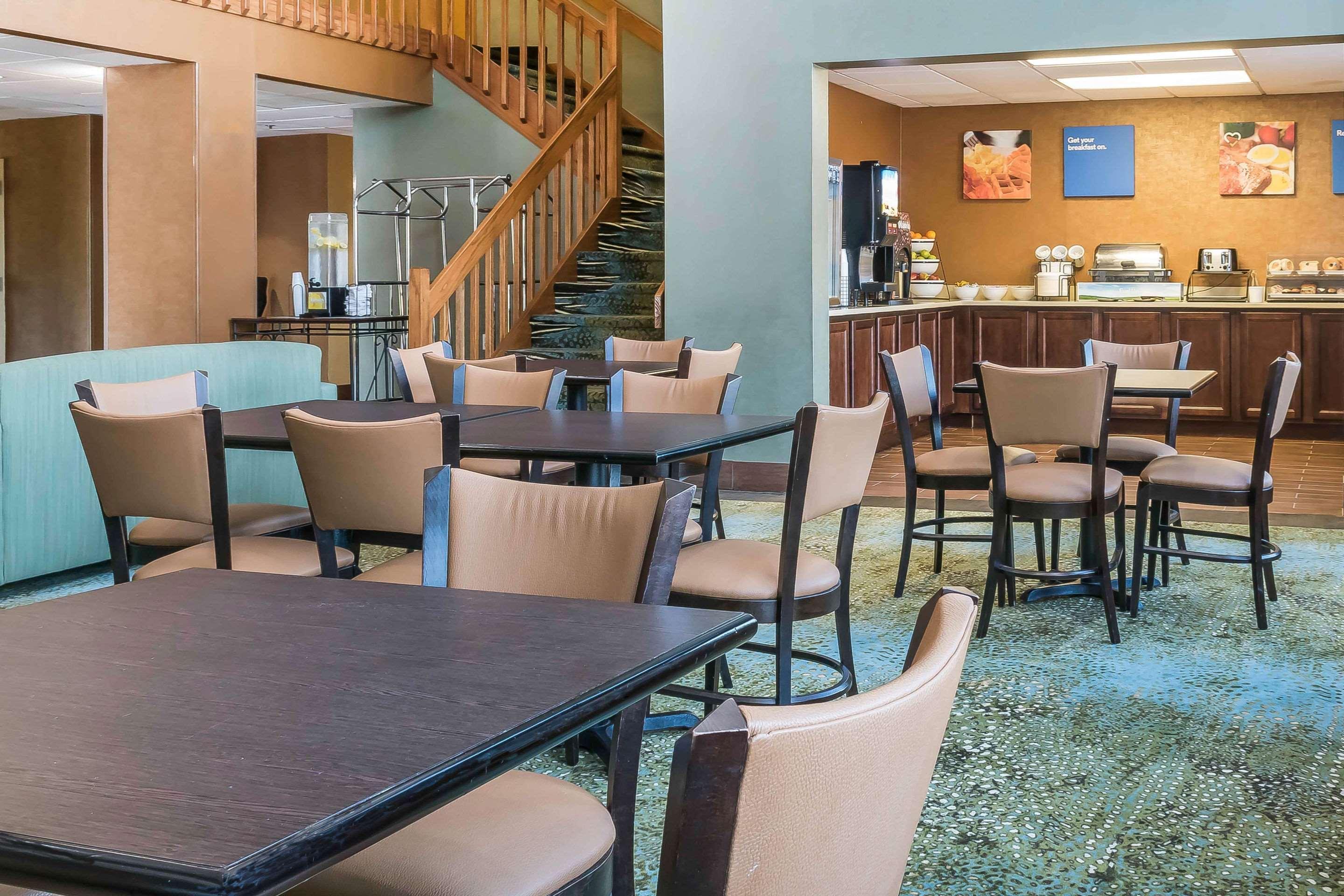 Comfort Inn Pine Grove I-81 Hershey Area Buitenkant foto